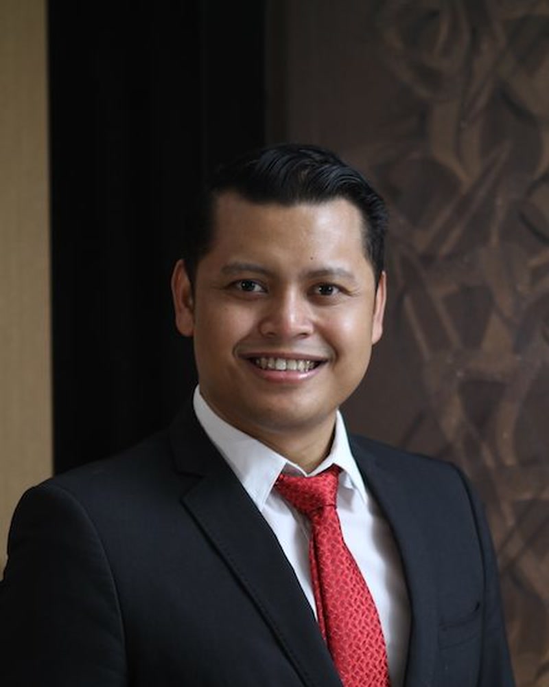 Dr. Hendi Pratama